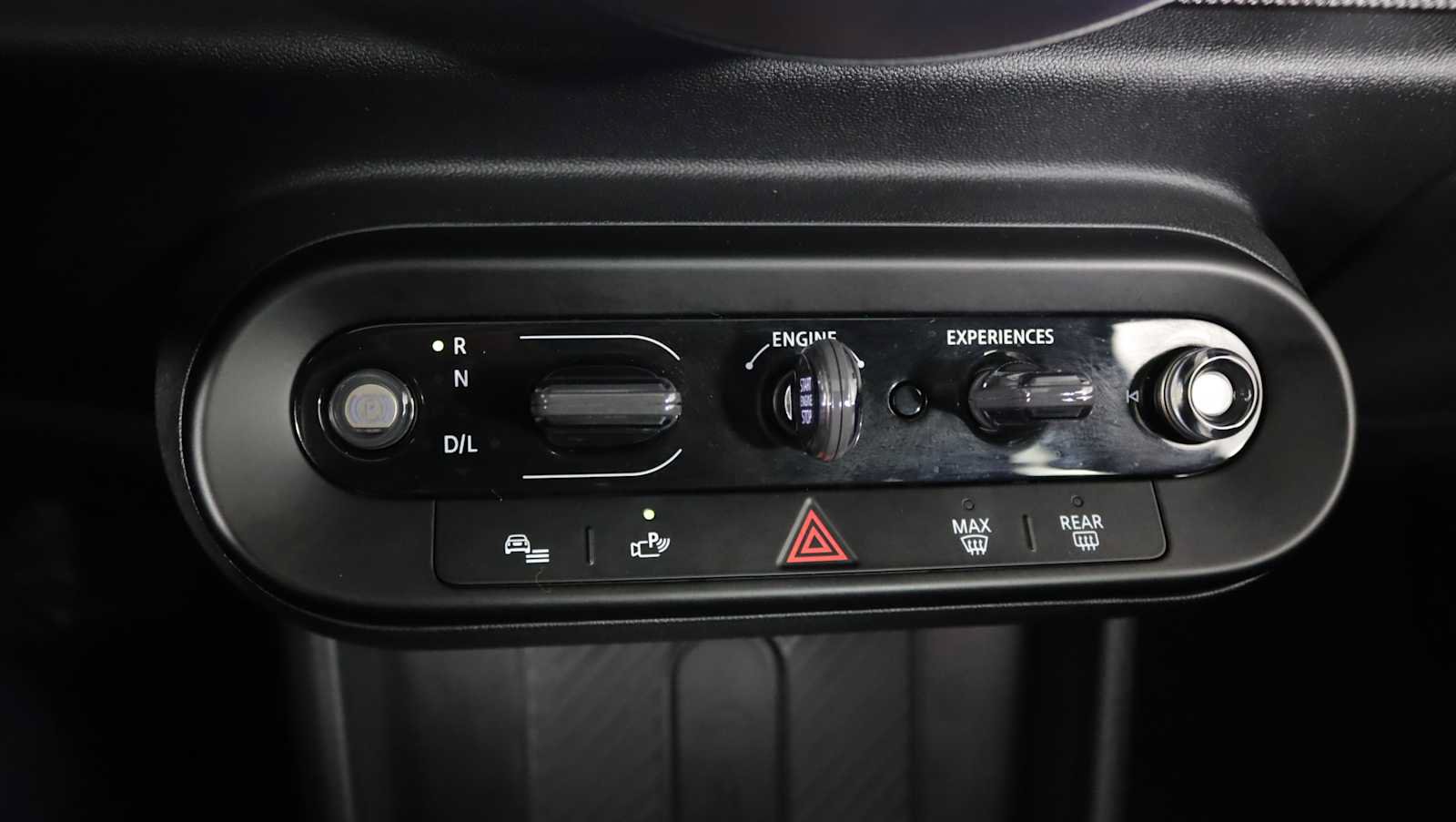 Used 2025 MINI Cooper S FWD image 21