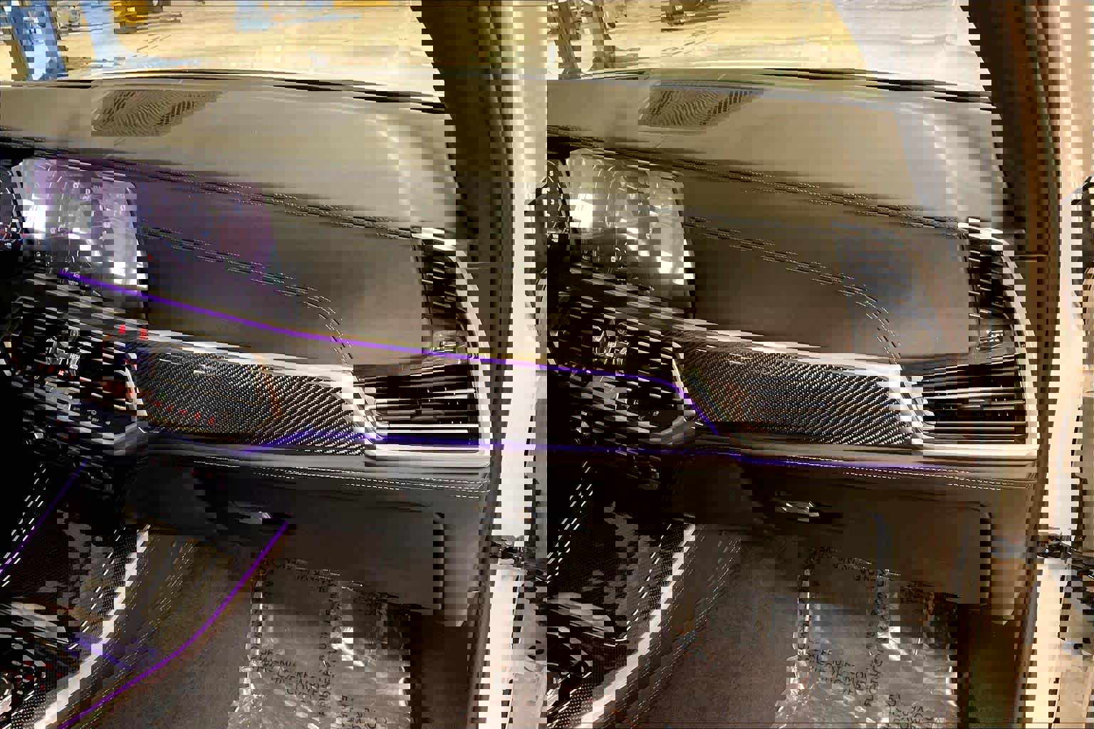 Used 2022 BMW X5 M w/ Executive Package image 17