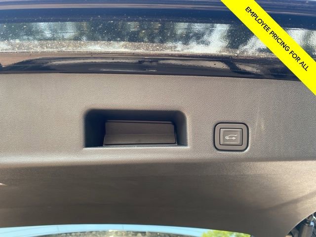 New 2025 Buick Enclave Preferred w/ LPO, Floor Liner Package image 25