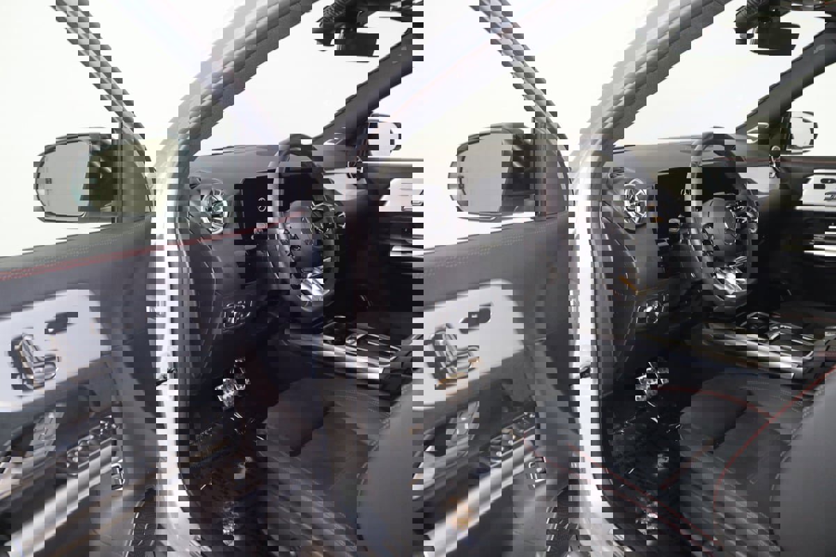 Used 2024 Mercedes-Benz GLA 35 AMG 4MATIC image 72