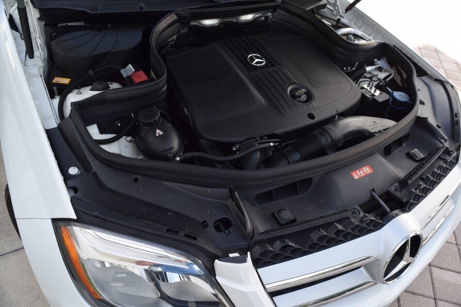 Used 2014 Mercedes-Benz GLK 250 BlueTEC 4MATIC image 92