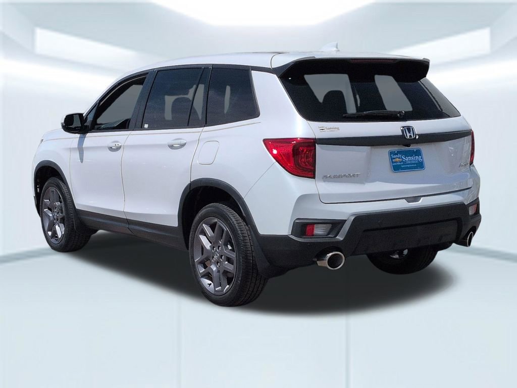 Used 2023 Honda Passport EX-L image 4