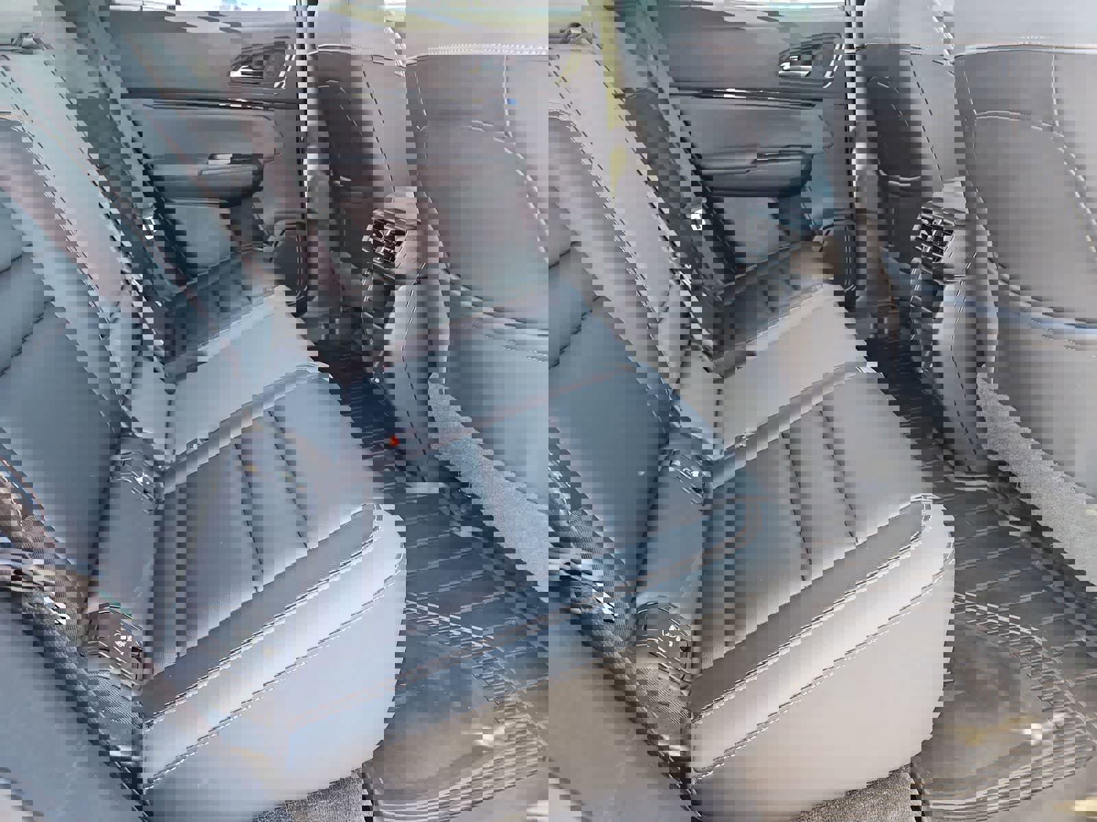 Used 2024 Honda Prologue Touring image 19