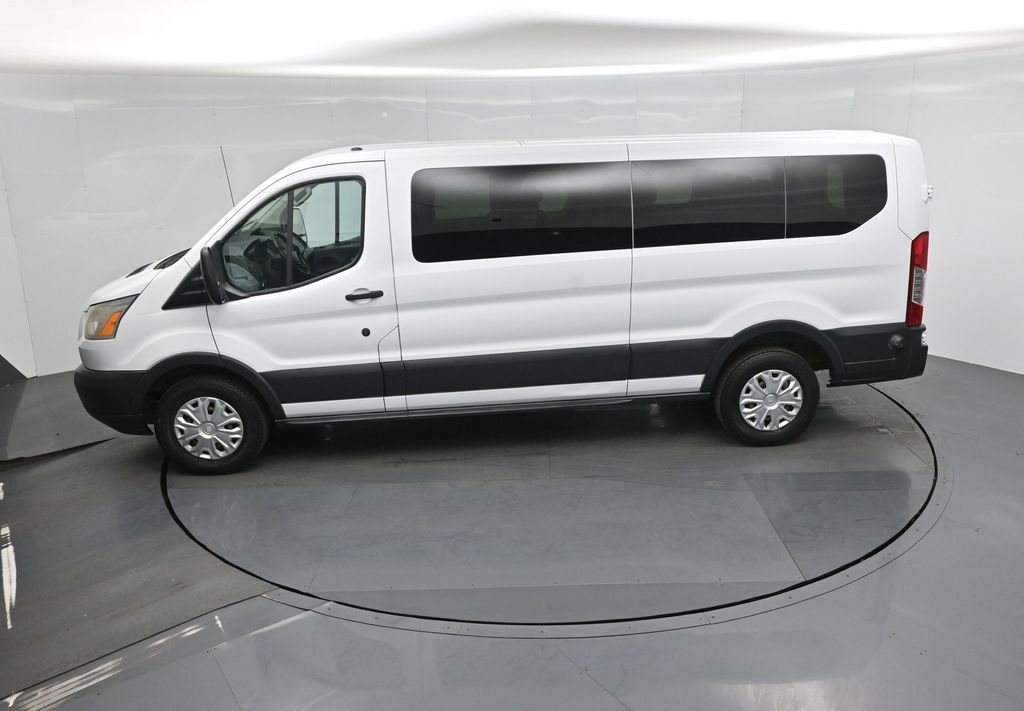 Used 2016 Ford Transit 350 XLT image 38