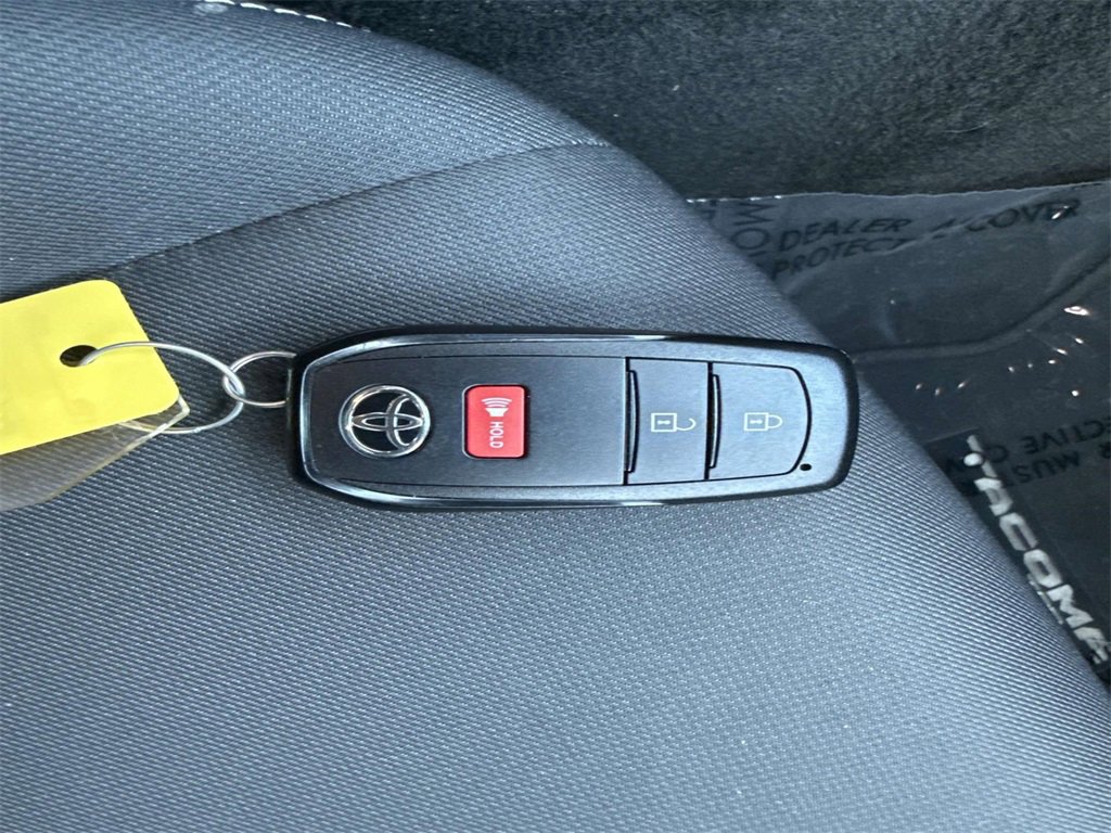 Used 2024 Toyota Tacoma TRD Sport image 35