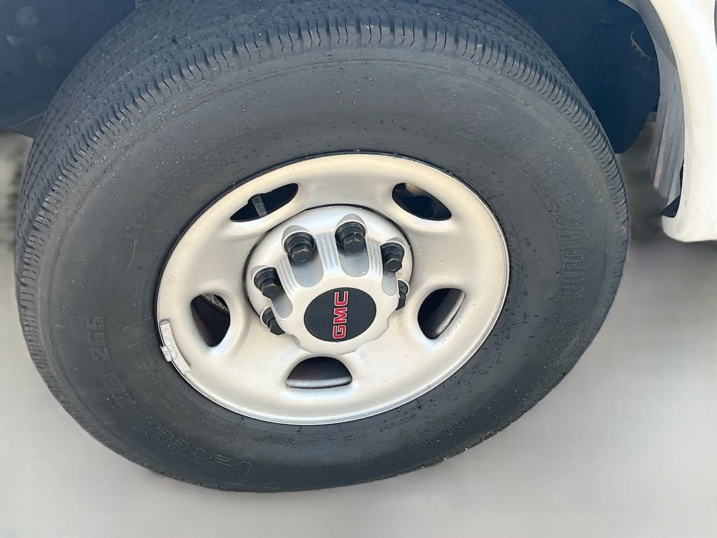 Used 2022 GMC Savana 2500 w/ Driver Convenience Package RWD image 26