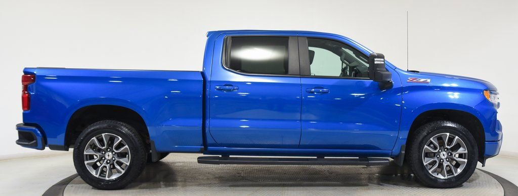 Used 2022 Chevrolet Silverado 1500 RST image 12