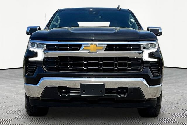 Used 2023 Chevrolet Silverado 1500 LT AWD/4WD image 2