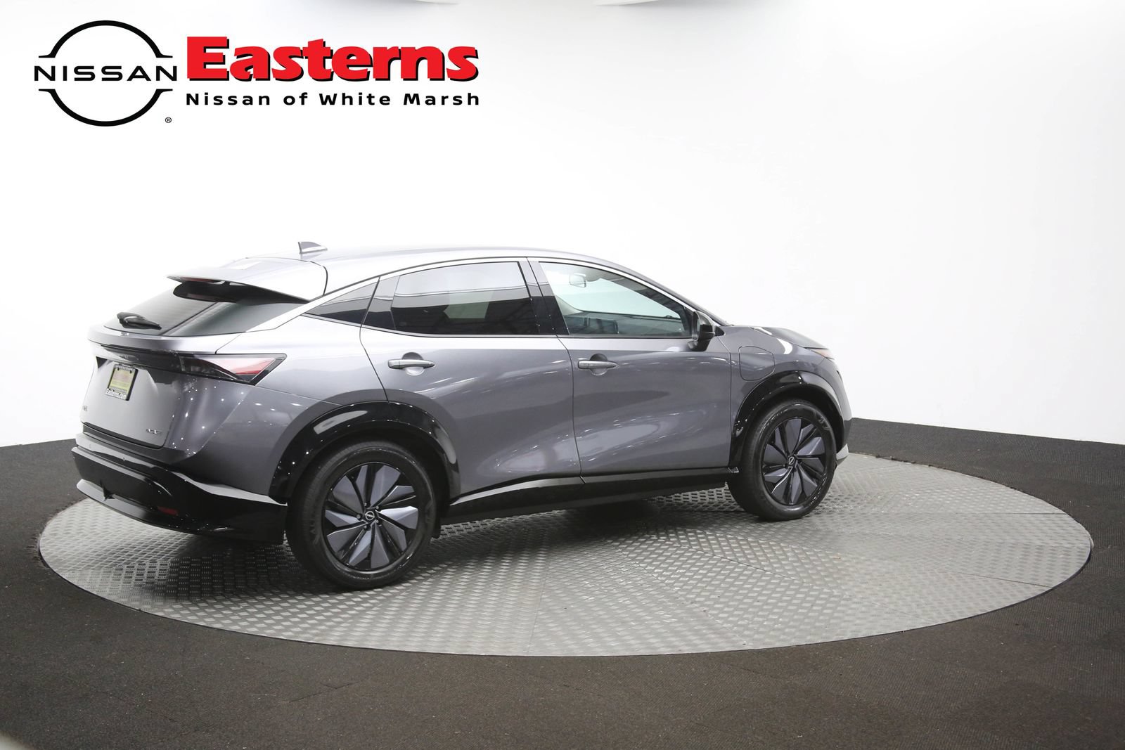 Used 2023 Nissan Ariya FWD image 42