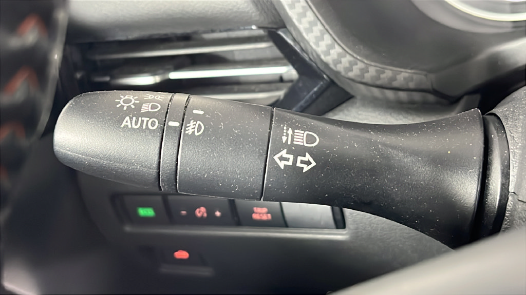 Used 2021 Nissan Sentra SR FWD image 26