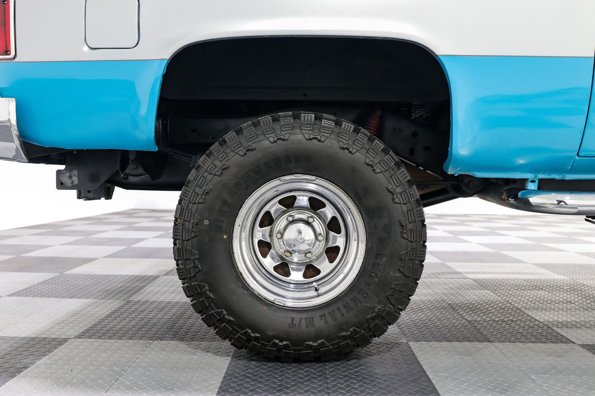 Used 1990 Chevrolet Blazer 4WD image 11