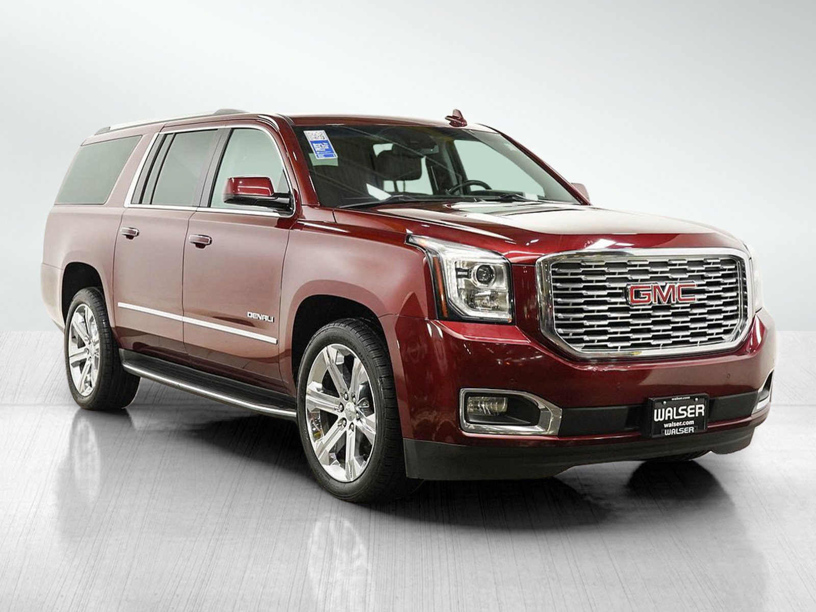 Used 2018 GMC Yukon XL Denali w/ Open Road Package AWD/4WD image 7
