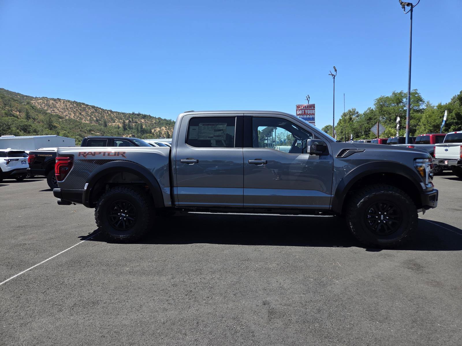 New 2026 Ford F150 Raptor AWD/4WD image 4