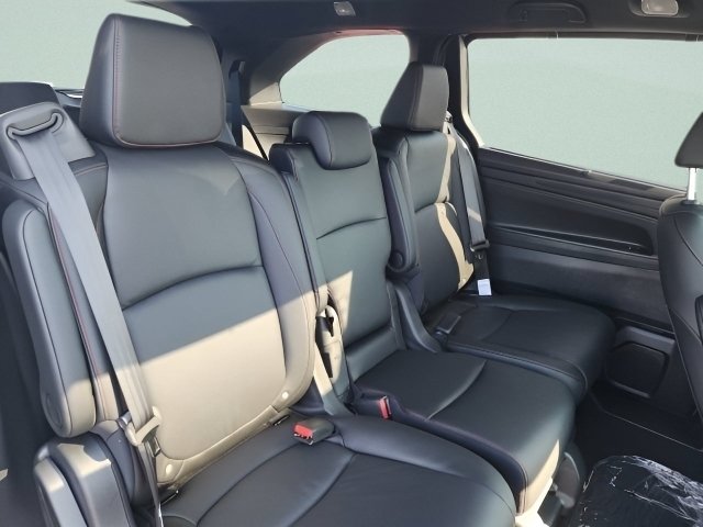 New 2026 Honda Odyssey Sport-L image 18
