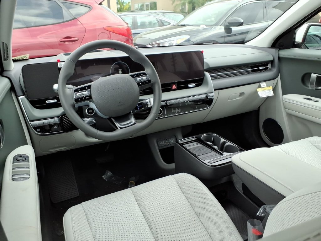 New 2026 Hyundai Ioniq 5 Limited RWD image 8