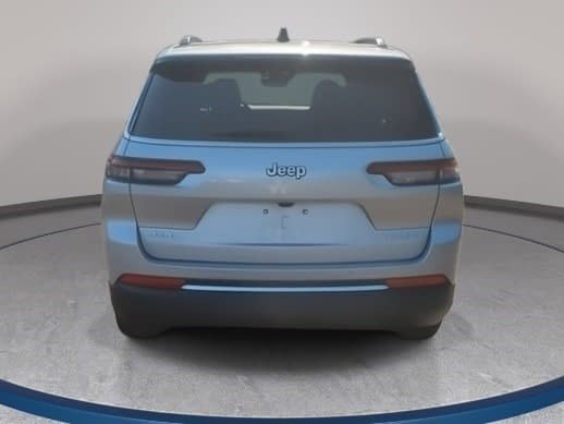 Used 2024 Jeep Grand Cherokee L Laredo w/ Luxury Tech Group I image 6