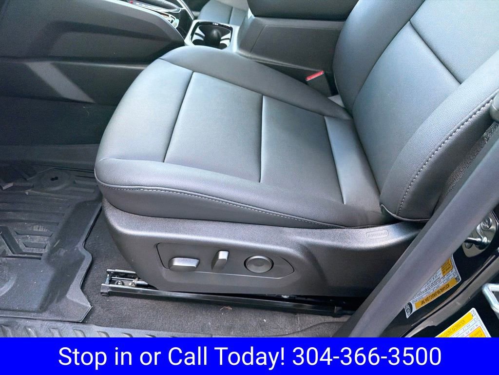 New 2026 Chevrolet Colorado LT w/ LT Convenience Package AWD/4WD image 15