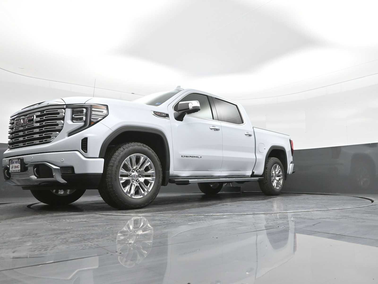 New 2026 GMC Sierra 1500 Denali w/ Technology Package AWD/4WD image 43