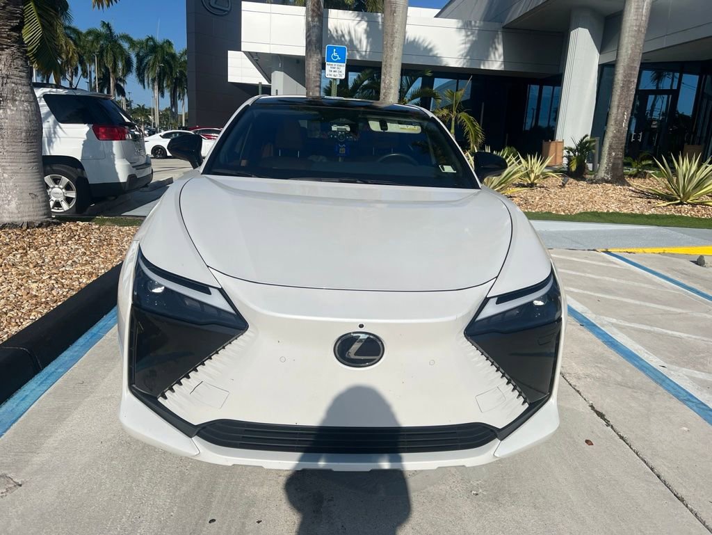 Used 2024 Lexus RZ 300e Premium w/ Cold Area Package FWD image 4