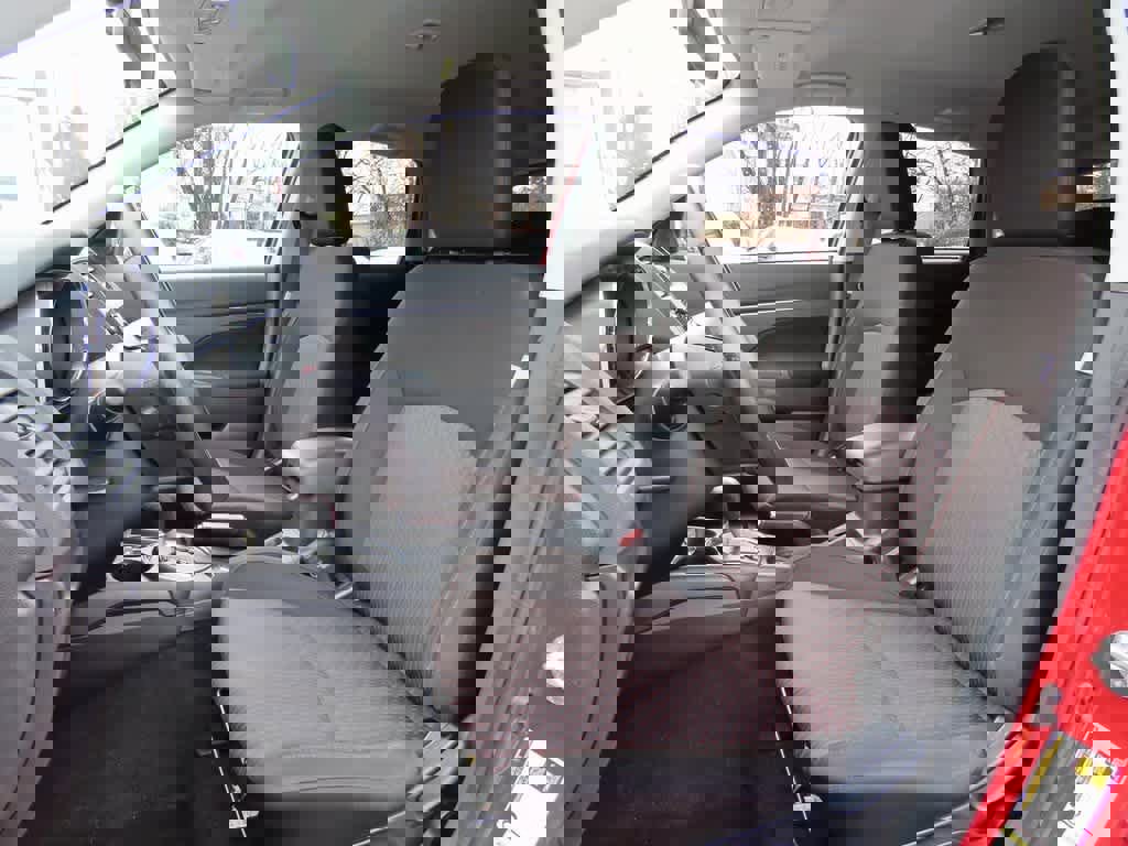 Used 2017 Mitsubishi Outlander Sport ES image 12