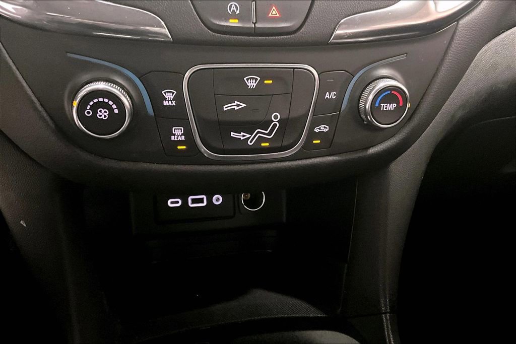 Used 2022 Chevrolet Equinox LT AWD/4WD image 15