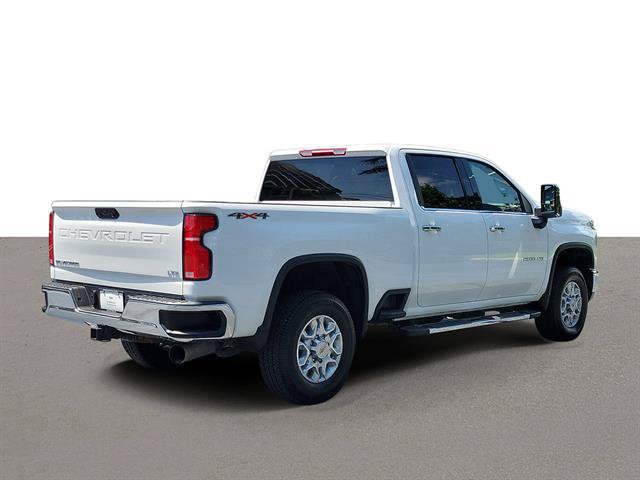 Used 2026 Chevrolet Silverado 2500 LTZ AWD/4WD image 3