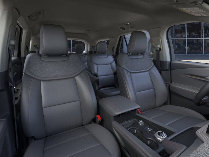 New 2026 Ford Explorer Active w/ Active Comfort Package RWD image 39