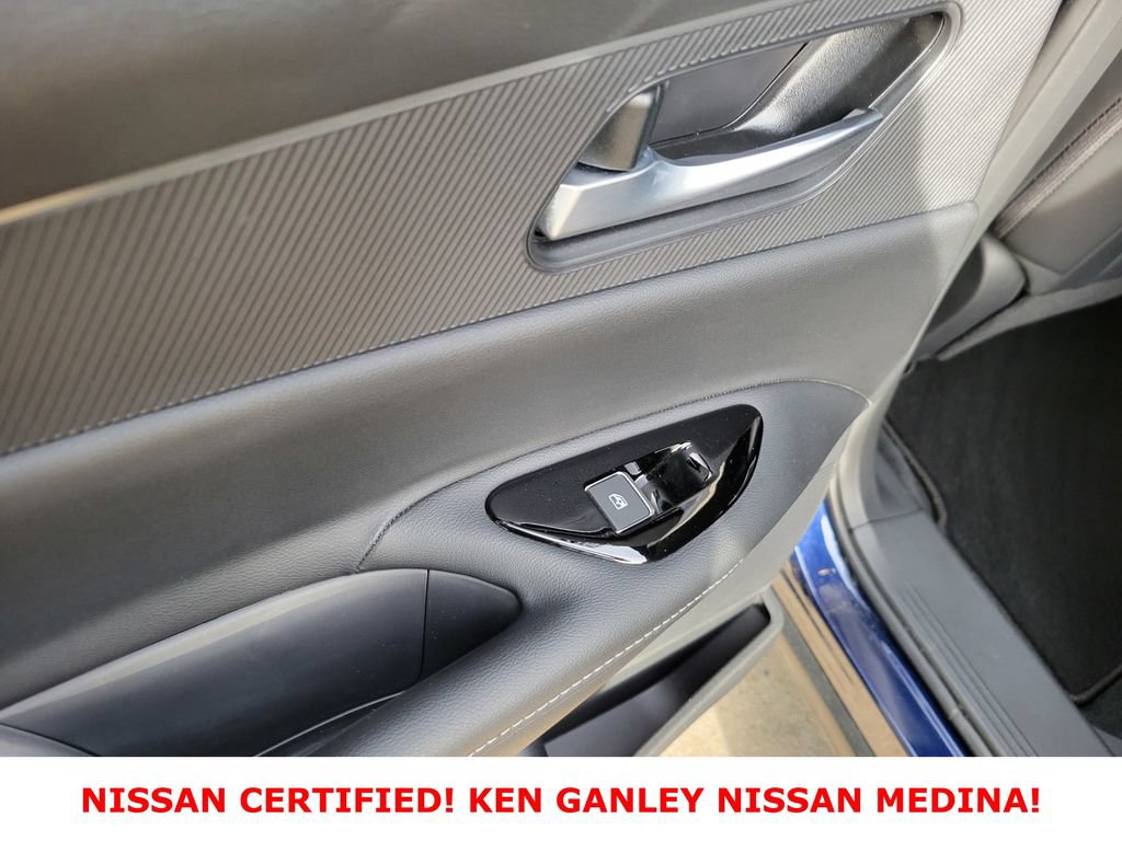 Certified 2025 Nissan Murano SV AWD/4WD image 40