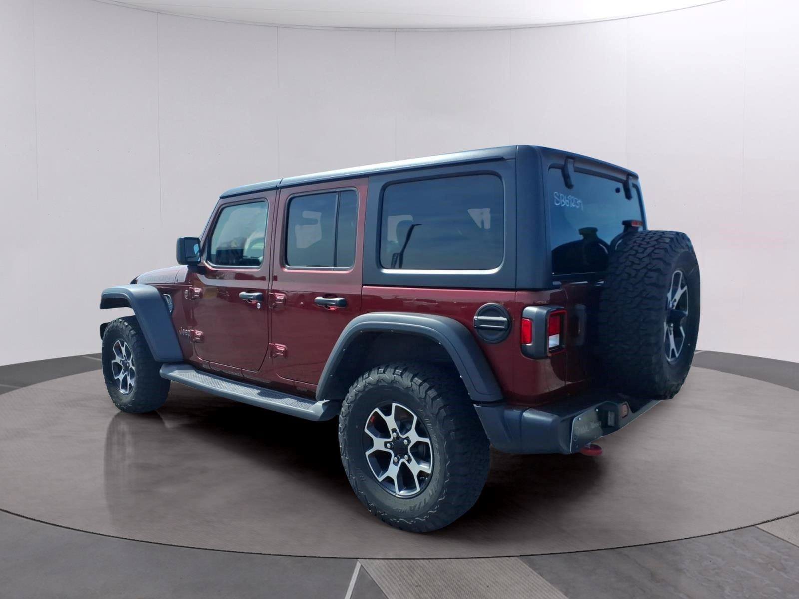 Used 2021 Jeep Wrangler Unlimited Rubicon AWD/4WD image 3
