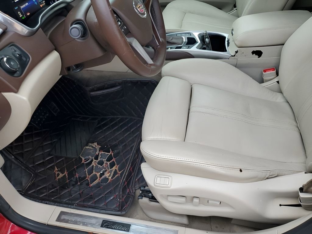 Used 2014 Cadillac SRX Premium image 31