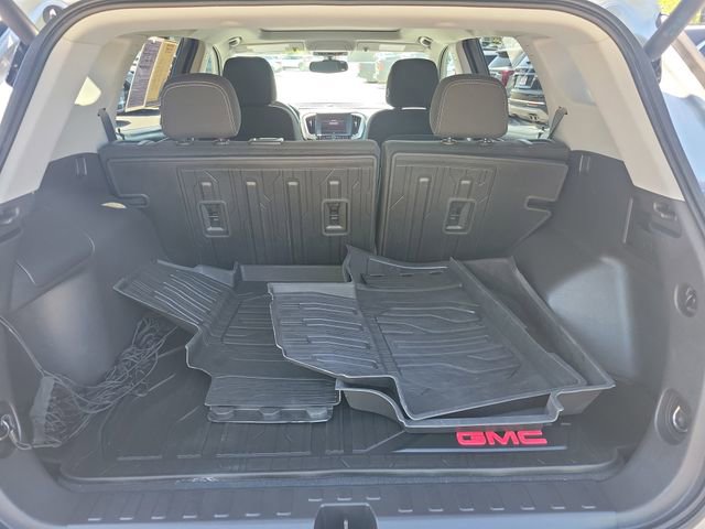 Used 2024 GMC Terrain SLE w/ Driver Convenience Package AWD/4WD image 6