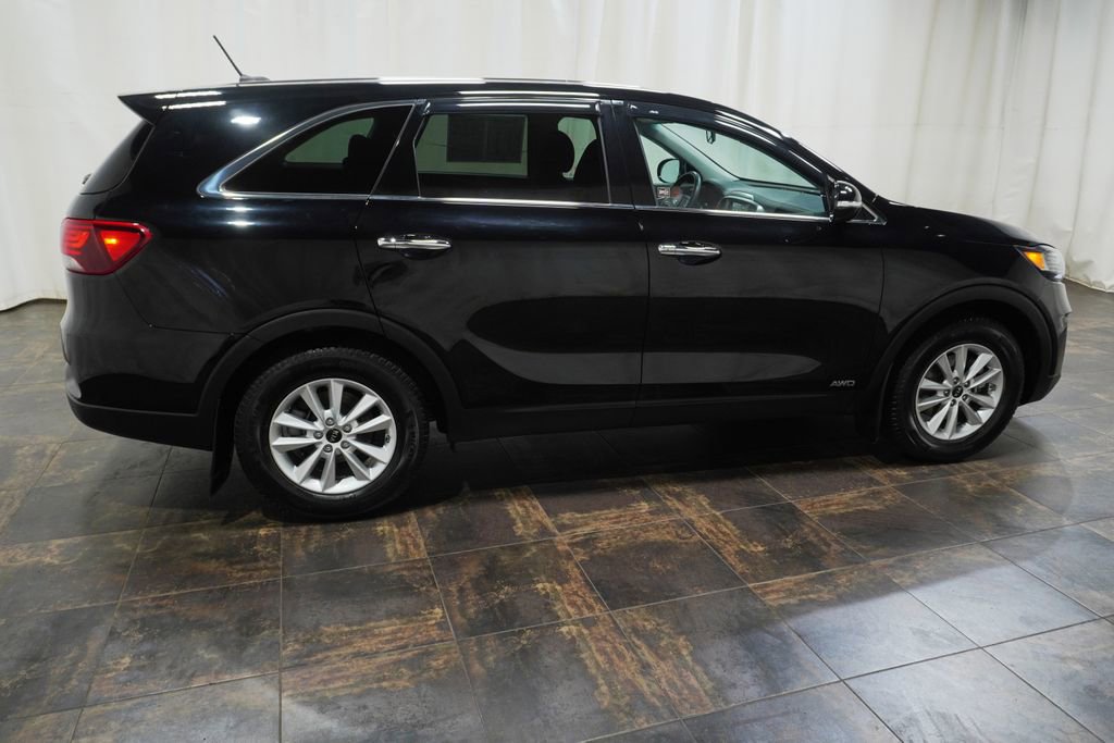 Used 2020 Kia Sorento LX AWD/4WD image 4