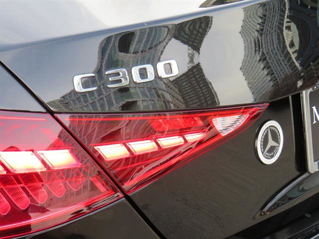 Used 2025 Mercedes-Benz C 300 4MATIC Sedan image 27