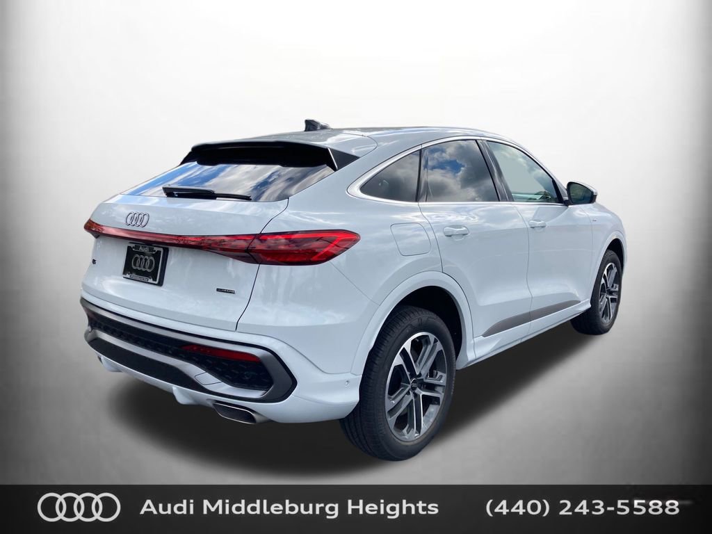 Used 2025 Audi Q5 Premium Plus w/ Premium Plus image 8