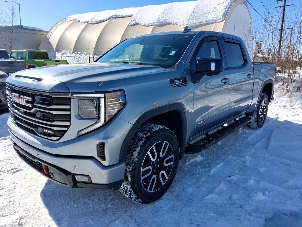 Used 2023 GMC Sierra 1500 AT4 w/ Technology Package image 4