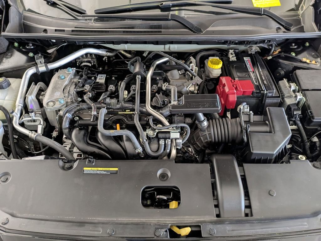 Used 2025 Nissan Sentra SV FWD image 30