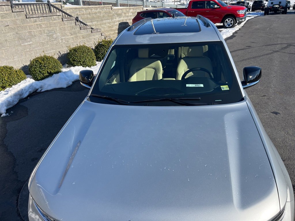 New 2025 Jeep Grand Cherokee L Limited image 24