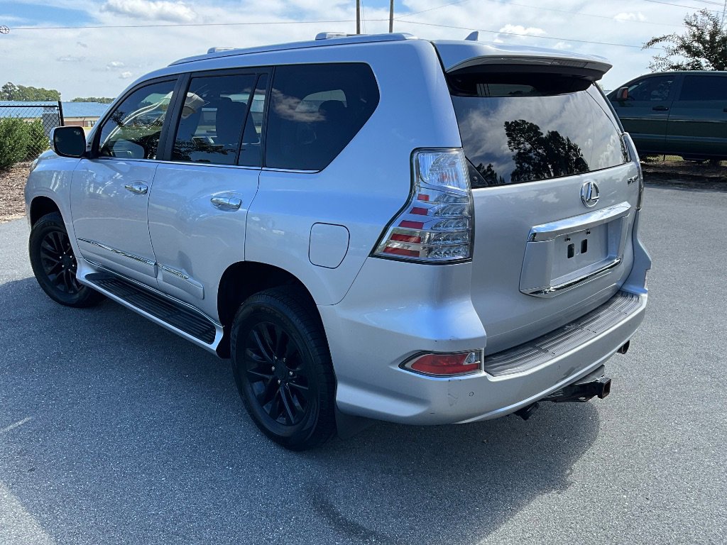 Used 2015 Lexus GX 460 image 6