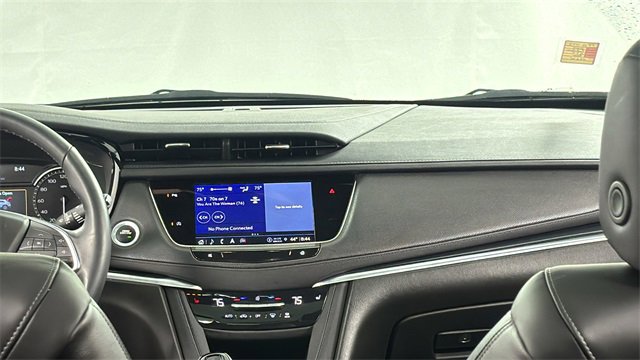 Used 2025 Cadillac XT5 Premium Luxury image 17