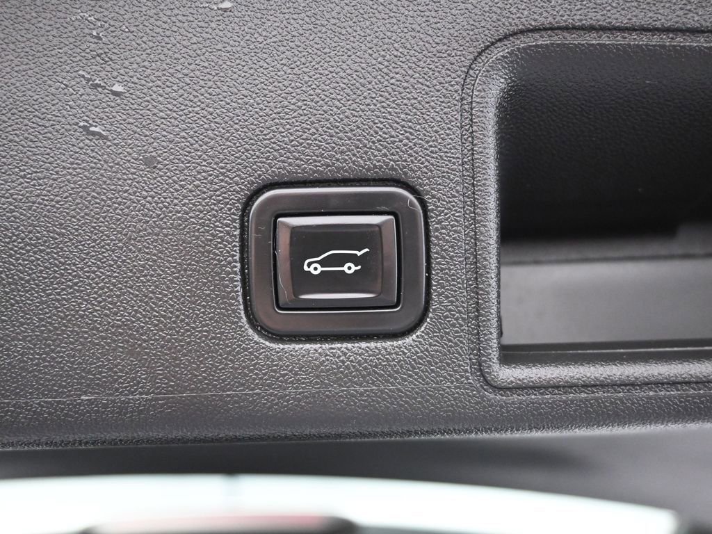 Used 2020 GMC Terrain SLE w/ Driver Convenience Package FWD image 36