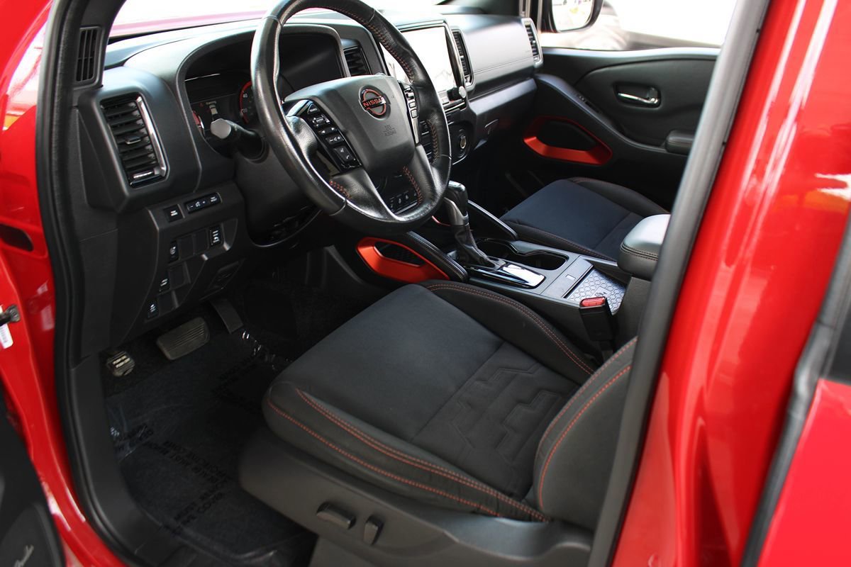 Used 2024 Nissan Frontier Pro-X w/ Pro Convenience Package RWD image 14