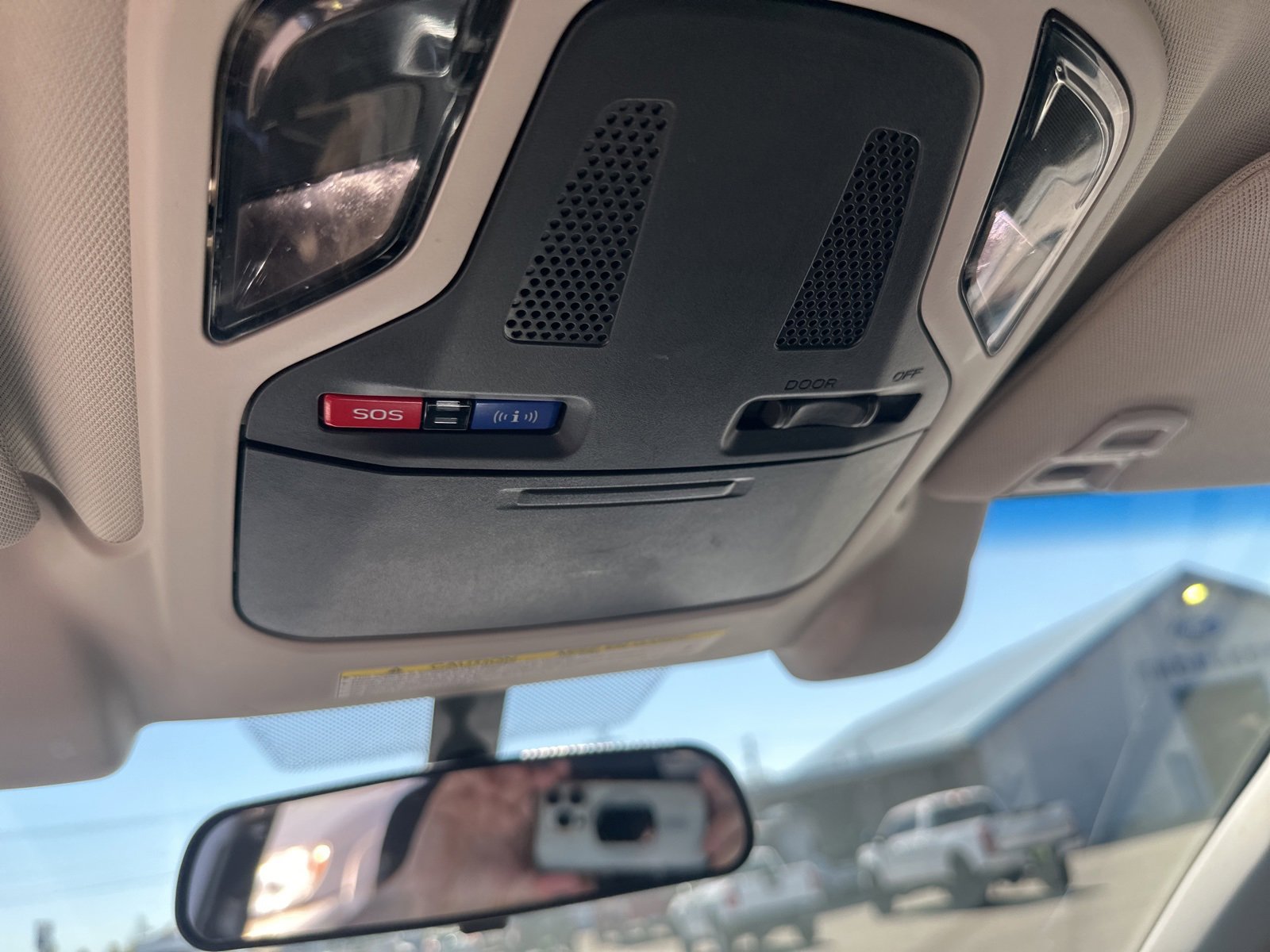 Used 2020 Subaru Outback Premium image 23