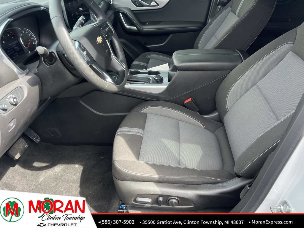 Certified 2024 Chevrolet Blazer LT w/ Convenience Package image 18