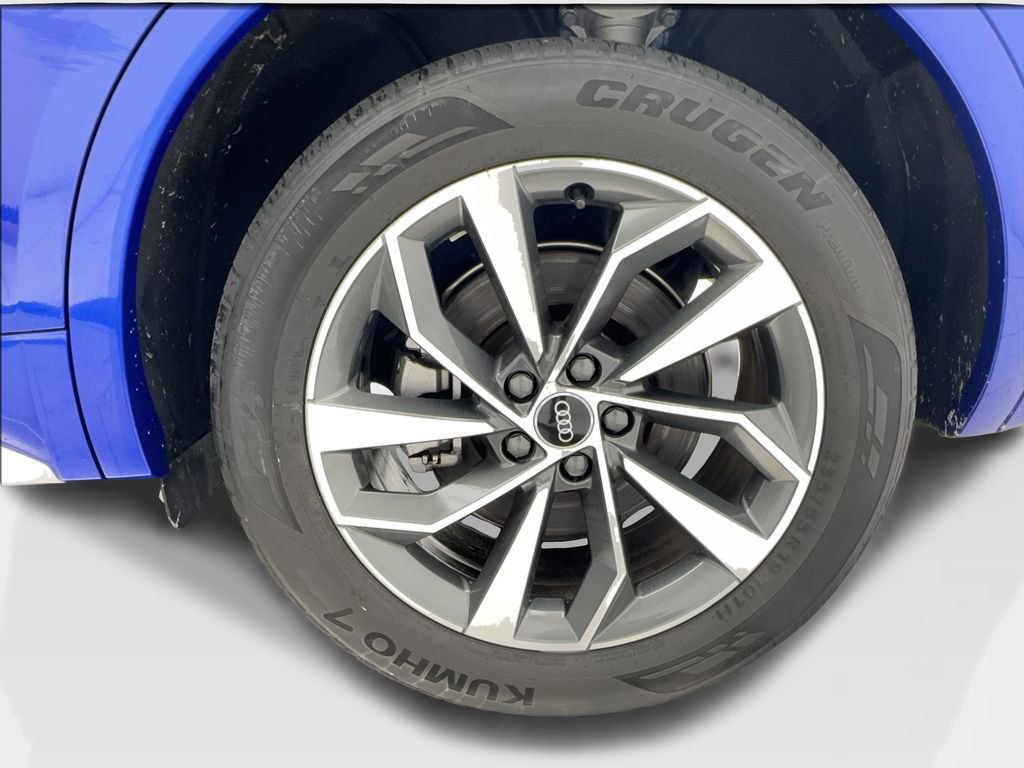 Used 2022 Audi Q5 2.0T Premium image 12