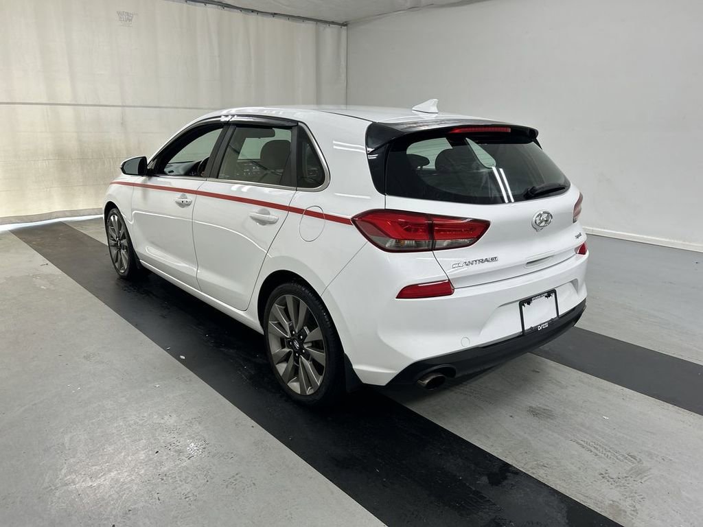 Used 2018 Hyundai Elantra GT Sport FWD image 7