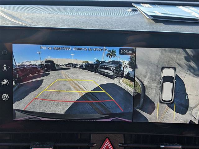 Used 2024 Kia Sportage SX image 13