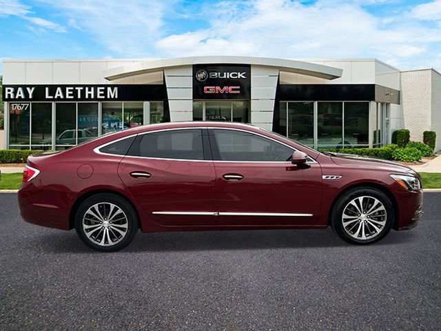 Used 2017 Buick LaCrosse Essence FWD image 6