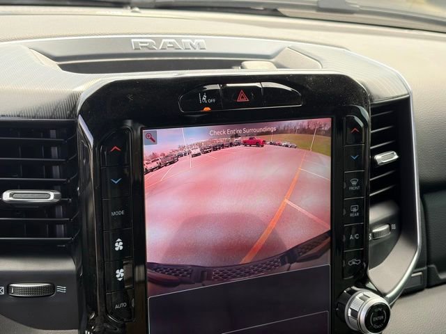 New 2026 RAM 1500 4x4 Crew Cab image 3