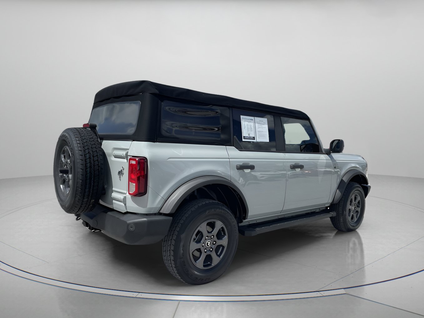 Used 2021 Ford Bronco Big Bend AWD/4WD image 3