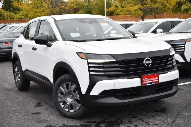 New 2026 Nissan Kicks S image 2